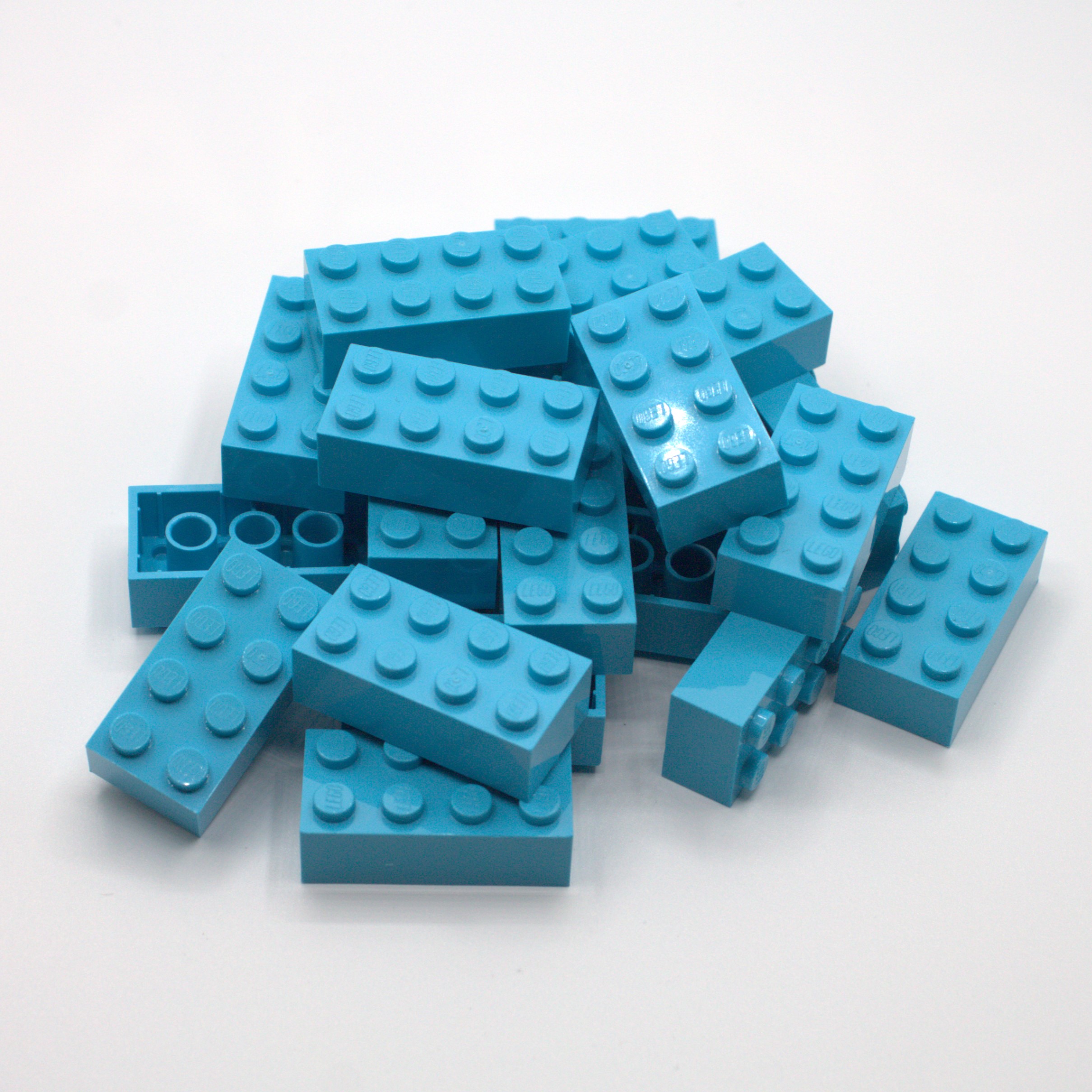 Mittel-Azurblau (Medium Azure)